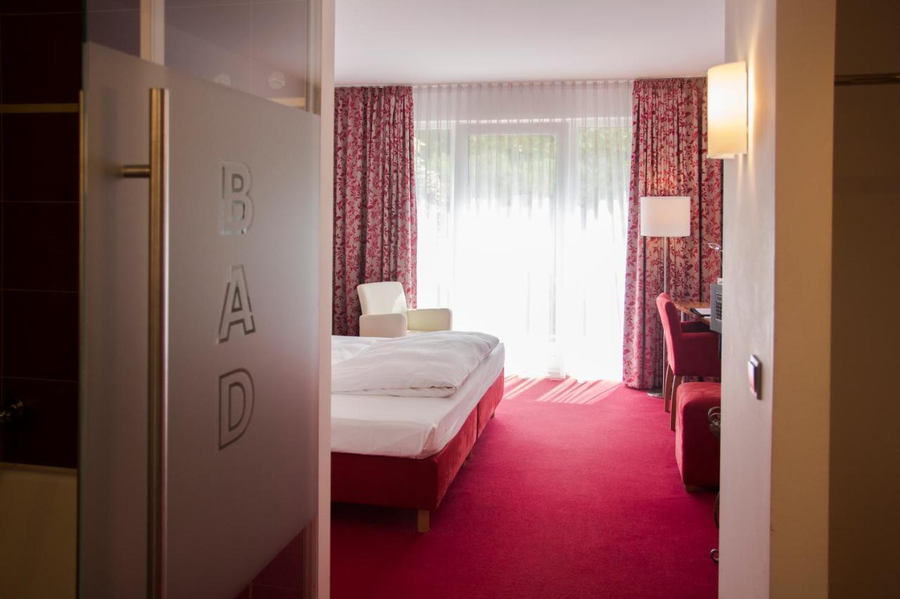 Waldidyll Rabenhorst Hotel Homburg  Exterior photo