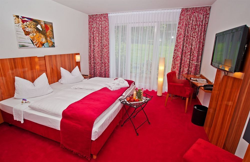 Waldidyll Rabenhorst Hotel Homburg  Exterior photo
